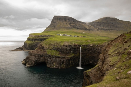 Picture of GASADALUR FALLS