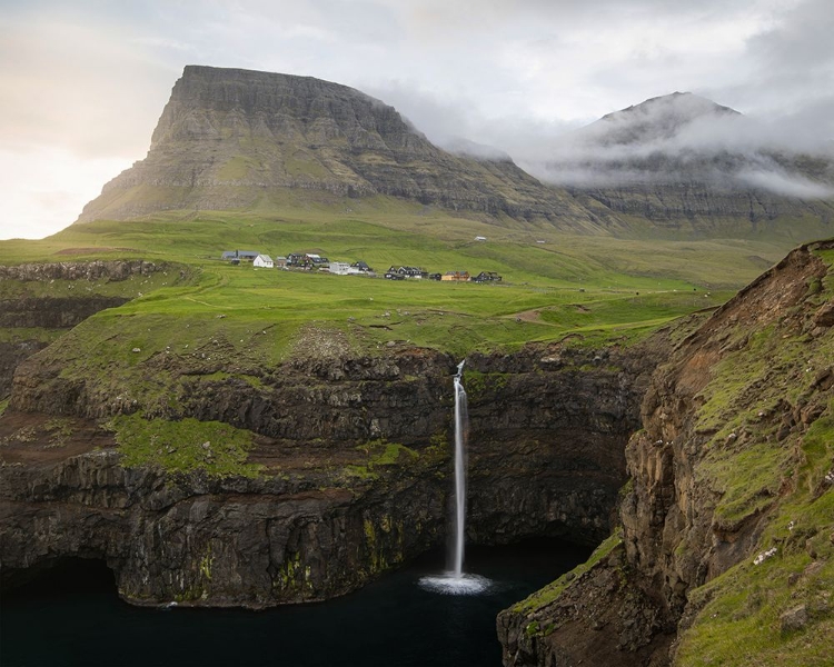 Picture of GASADALUR WATERFALL