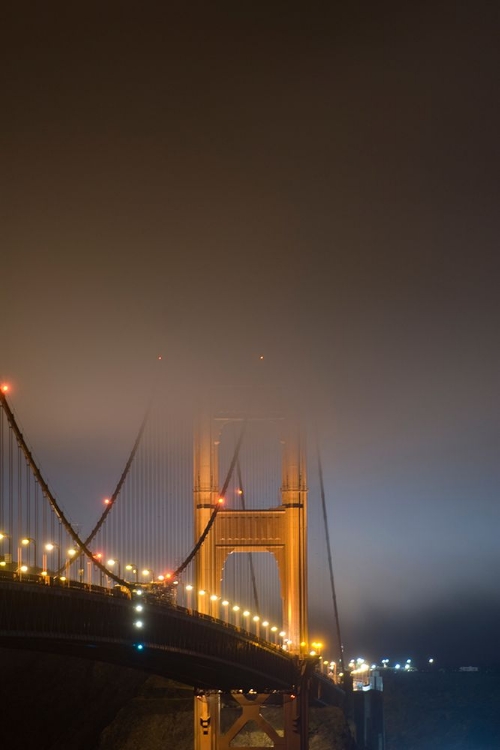 Picture of GOLDEN GATE IN FOG