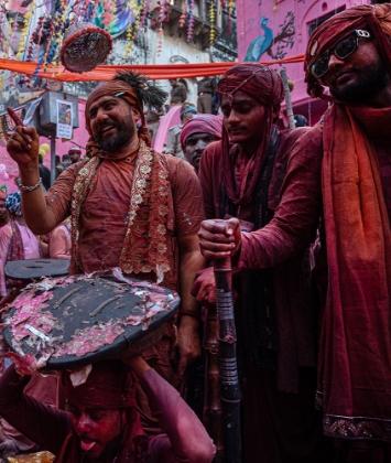 Picture of HOLI OF BARSANA-25