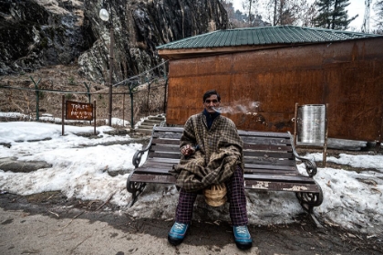 Picture of KEEPING WARM IN KASHMIR