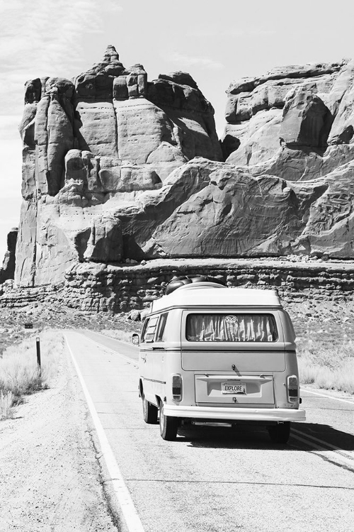Picture of ROAD TRIP IN BLACK AND WHITE