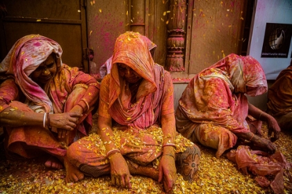 Picture of WIDOWS HOLI - VRINDAVAN-17