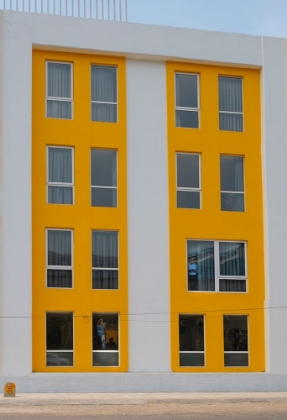 Picture of YELLOW WINDOWS