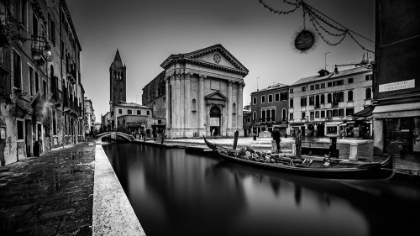 Picture of GONDOLA AT CAMPO SAN BARNABA, VENICE