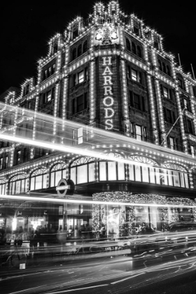 Picture of LONDON AT NIGHTTIME