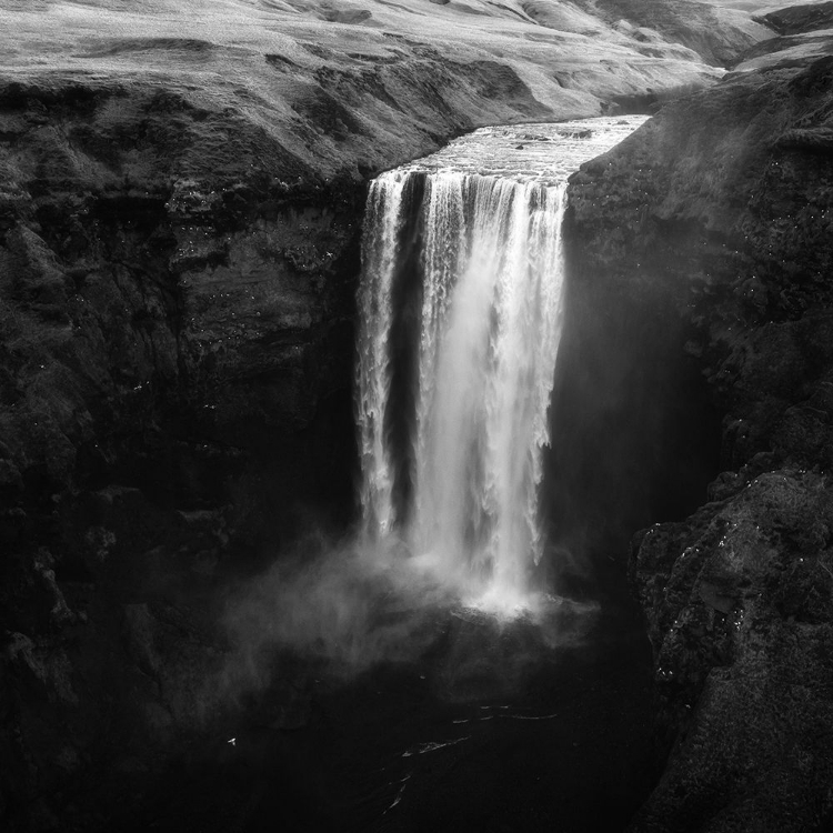 Picture of SKOGAFOSS