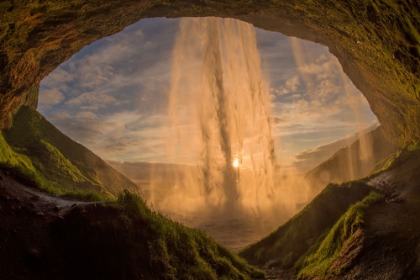 Picture of THE WATERFALL SELJALANDSFOSS