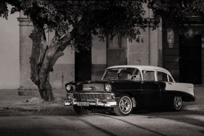 Picture of AMERICAN CLASSIC CAR IN CUBA