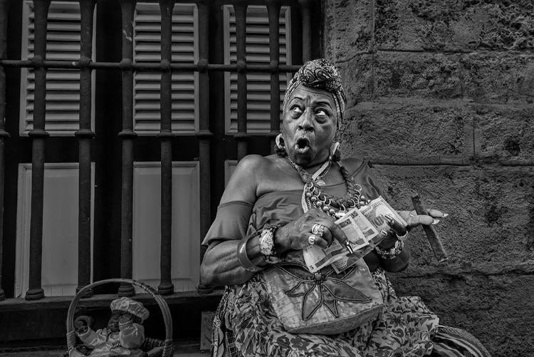 Picture of WOMAN WITH MONEY AND CIGAR