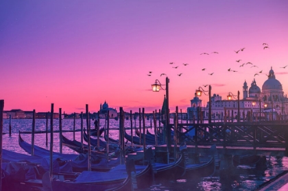 Picture of SUNSET VENICE, PEACEFUL GONDOLA