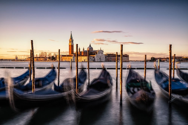 Picture of EARLY MORNING IN VENICE