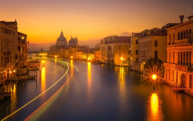 Picture of VENEZIA AT DAWN