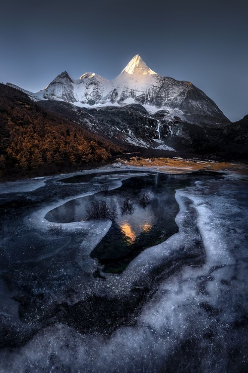 Picture of YANGMAIYONG SNOW MOUNTAIN DURING FREEZEUP