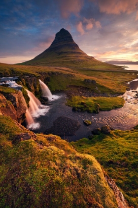 Picture of GOOD MORNING ICELAND VERTICAL