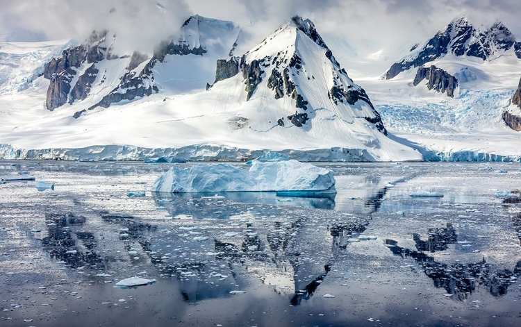 Picture of ICE ICEBERG GLACIER (ANTARCTICA)