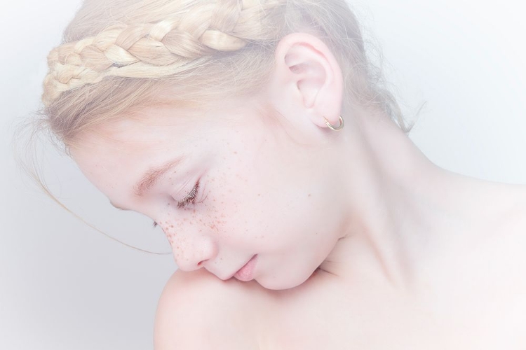 Picture of LITTLE MANON