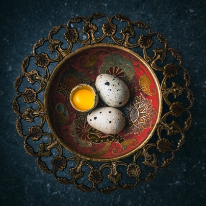 Picture of QUAIL EGGS IN VINTAGE INDIAN BOWL