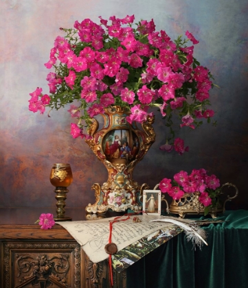 Picture of STILL LIFE WITH FLOWERS IN A FRENCH VASE