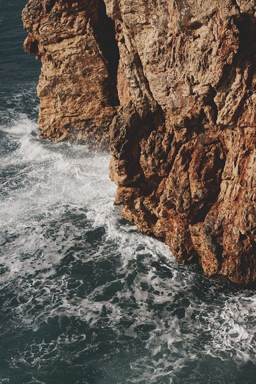 Picture of SEA WAVES AND ROCKS