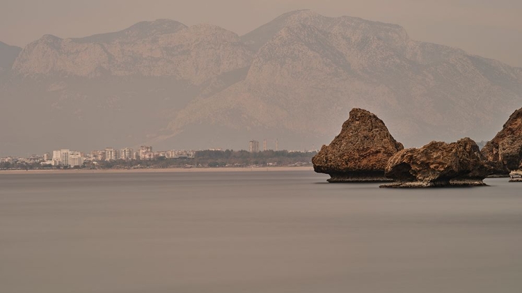 Picture of SEASCAPE AND ROCKS