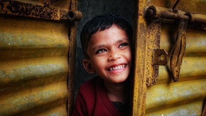 Picture of CHILD AND RUST