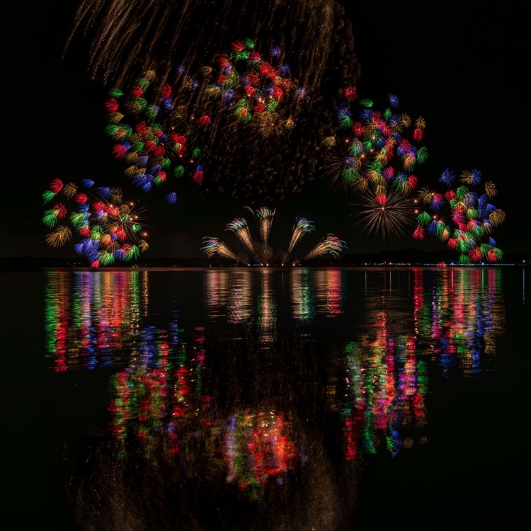 Picture of FIREWORKS RING