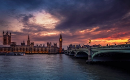 Picture of SUNSET IN LONDON