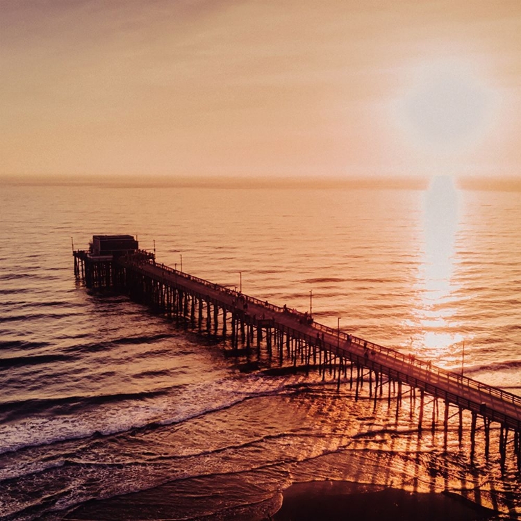 Picture of SUNSET OVER THE WARF