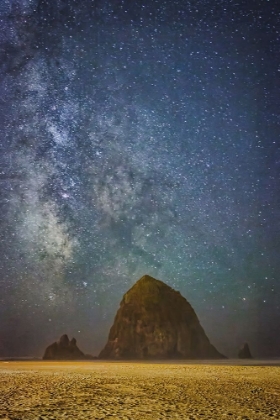 Picture of SPARKLING SKIES OVER HAYSTACK ROCK