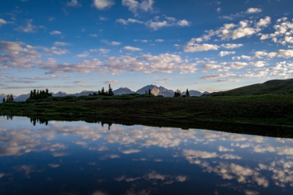 Picture of MOUNTAIN POND REFLECTION