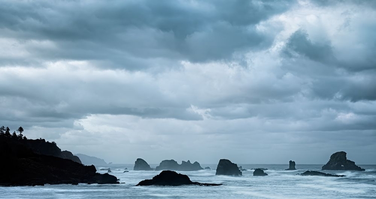 Picture of CHURNING SEA, BILLOWY CLOUDS