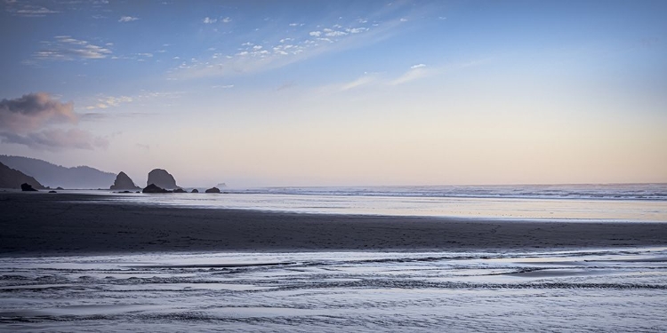 Picture of SEA STACKS ALONG THE BEACH