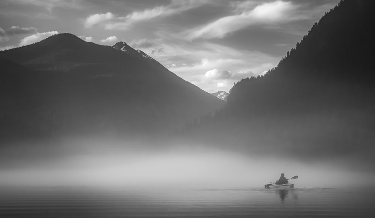 Picture of KAYAKER IN THE MOUNTAIN MIST