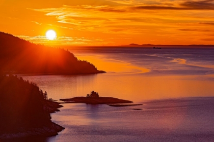 Picture of CANADA-QUEBEC-TADOUSSAC. SUNRISE ALONG THE SAGUENAY RIVER.