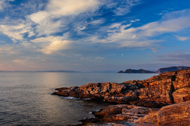 Picture of NORWAY-FINNMARK-LOPPA. LOOKING OUT OVER THE NORWEGIAN SEA FROM THE NORTHERN TIP OF LOPPA ISLAND.