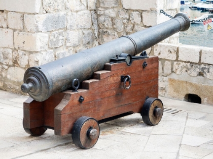 Picture of CROATIA-DUBROVNIK. A DEFENSE CANNON ON TOP LEVEL OF FORT LOVRIJENAC.