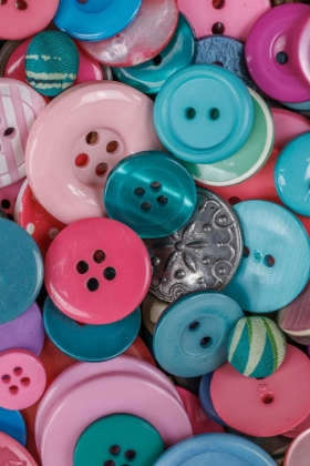 Picture of CLOSE-UP OF VARIETY OF COLORFUL BUTTONS.