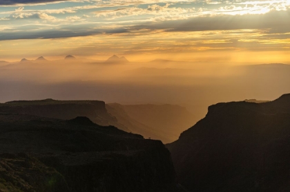 Picture of MEXICO-BAJA CALIFORNIA SUR-SIERRA DE SAN FRANCISCO. SUNSET OVER DESERT CANYON.