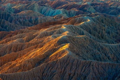 Picture of USA-CALIFORNIA-ANZA-BORREGO DESERT STATE PARK. BARREN DESERT LANDSCAPE AT SUNRISE.