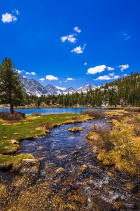 Picture of HEART LAKE IN LITTLE LAKES VALLEY-JOHN MUIR WILDERNESS-CALIFORNIA-USA