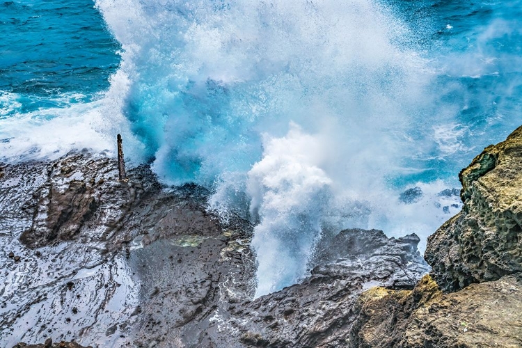 Picture of HALONA BLOWHOLE LOOKOUT-OAHU-HAWAII. WAVES ROLL IN ROCK FORMATION SHOOTS SEA SPRAY IN THE AIR