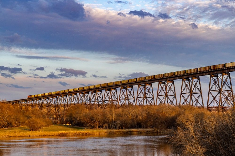 Picture of FREIGHT TRAIN CROSSES HI- LINE TRESTLE OVER THE SHEYENNE RIVER IN VALLEY CITY-NORTH DAKOTA-USA