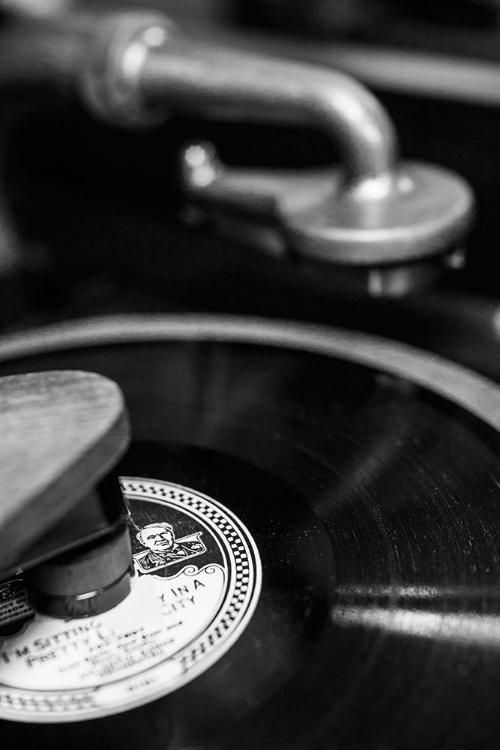Picture of PHONOGRAPH