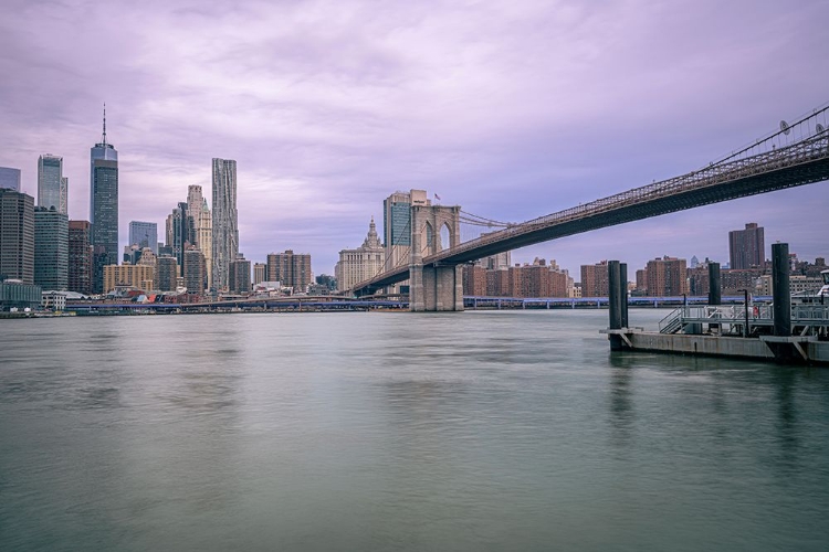 Picture of BROOKLYN BRIDGE AND MANHATTAN SKYLINE