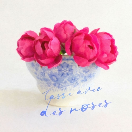 Picture of CHINA BLEU SERIES CUP WITH ROSES