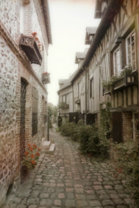 Picture of HON FLEUR STREET IN THE MORNING MIST