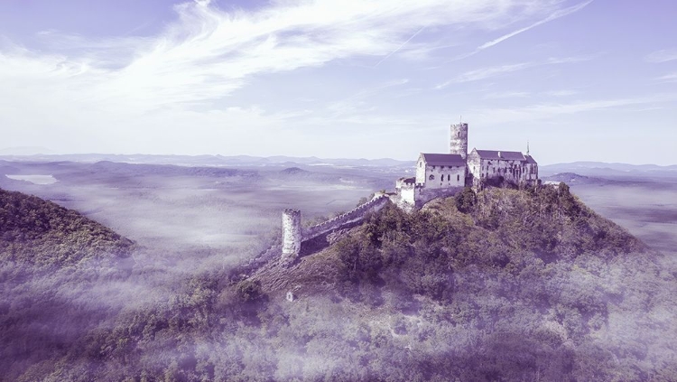 Picture of BEZDA?Z CASTLE