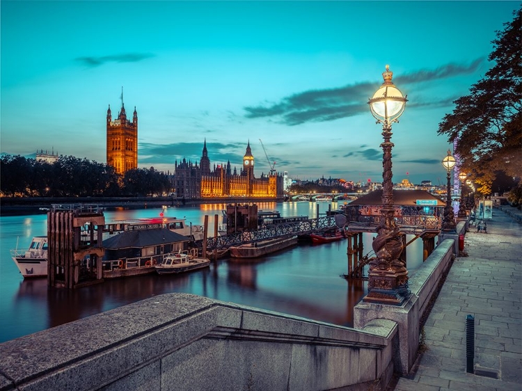 Picture of EVENING VIEW OF THE HOUSES OF PARLIAMENT FROM ACROSS THE RIVER THAMES, WITH A LEADING STEPS