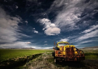 Picture of YELLOW TRUCK